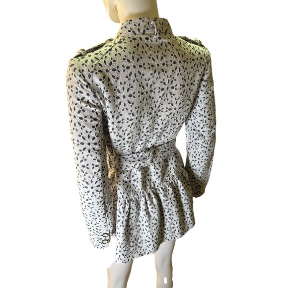 Anthropologie Elevenses Eyelet Button-Up Peplum Jacket With Belt - Size 4P EUC - Picture 4 of 9